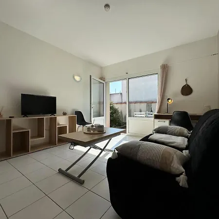 Apartment Les Vagues Dorees - Kiwi