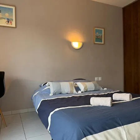 Les Vagues Dorees - Kiwi