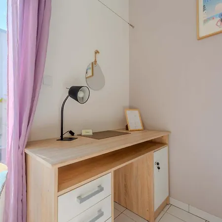 Les Vagues Dorees - Kiwi Apartmán Aytré